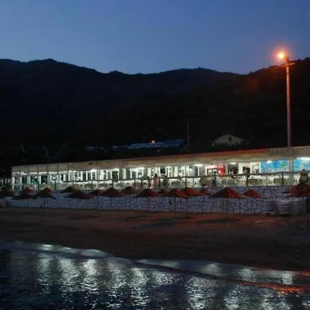 Boncuk Hotel *